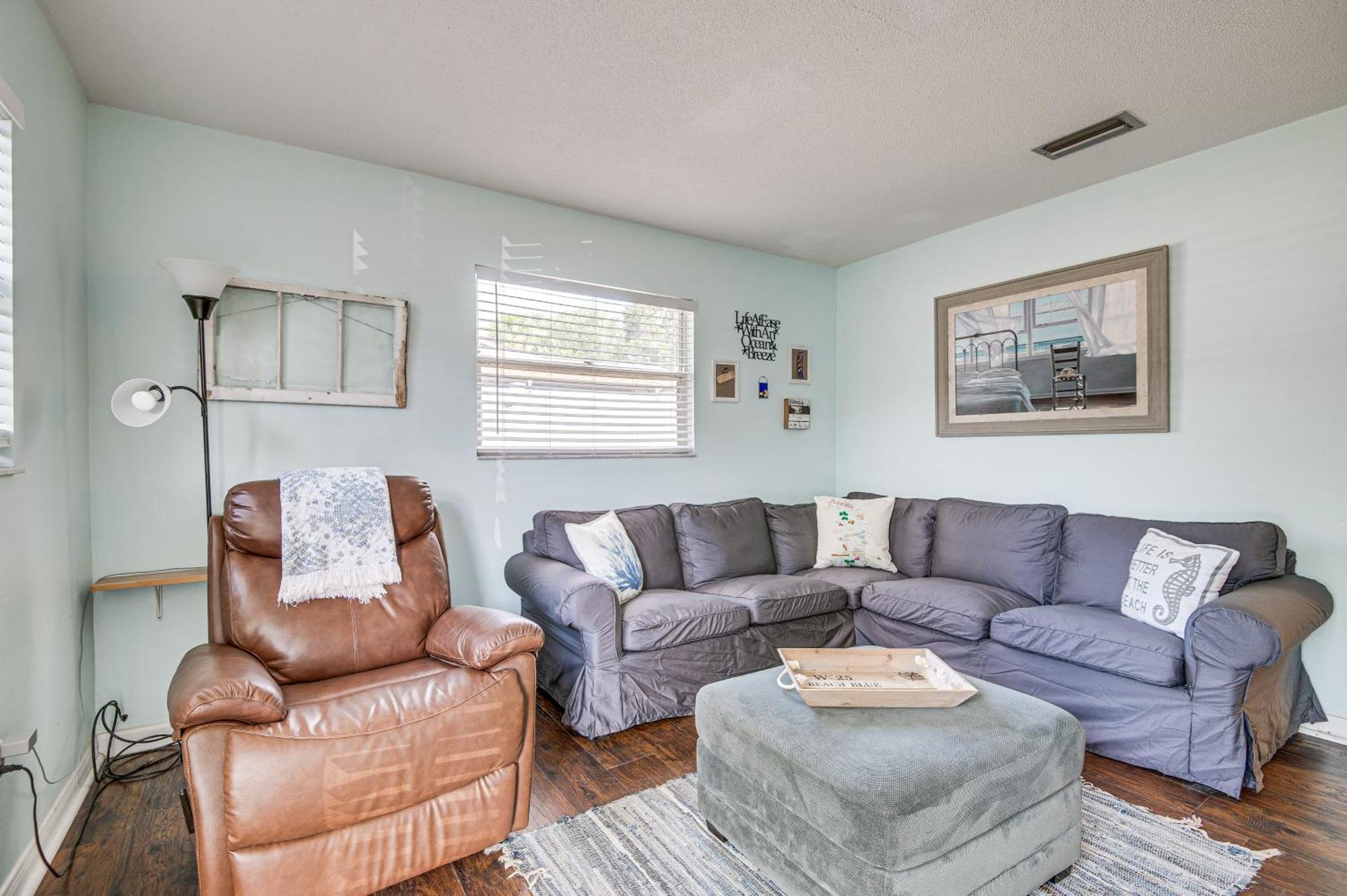 Cape Canaveral Cottage With Hot Tub Walk To Beach 外观 照片